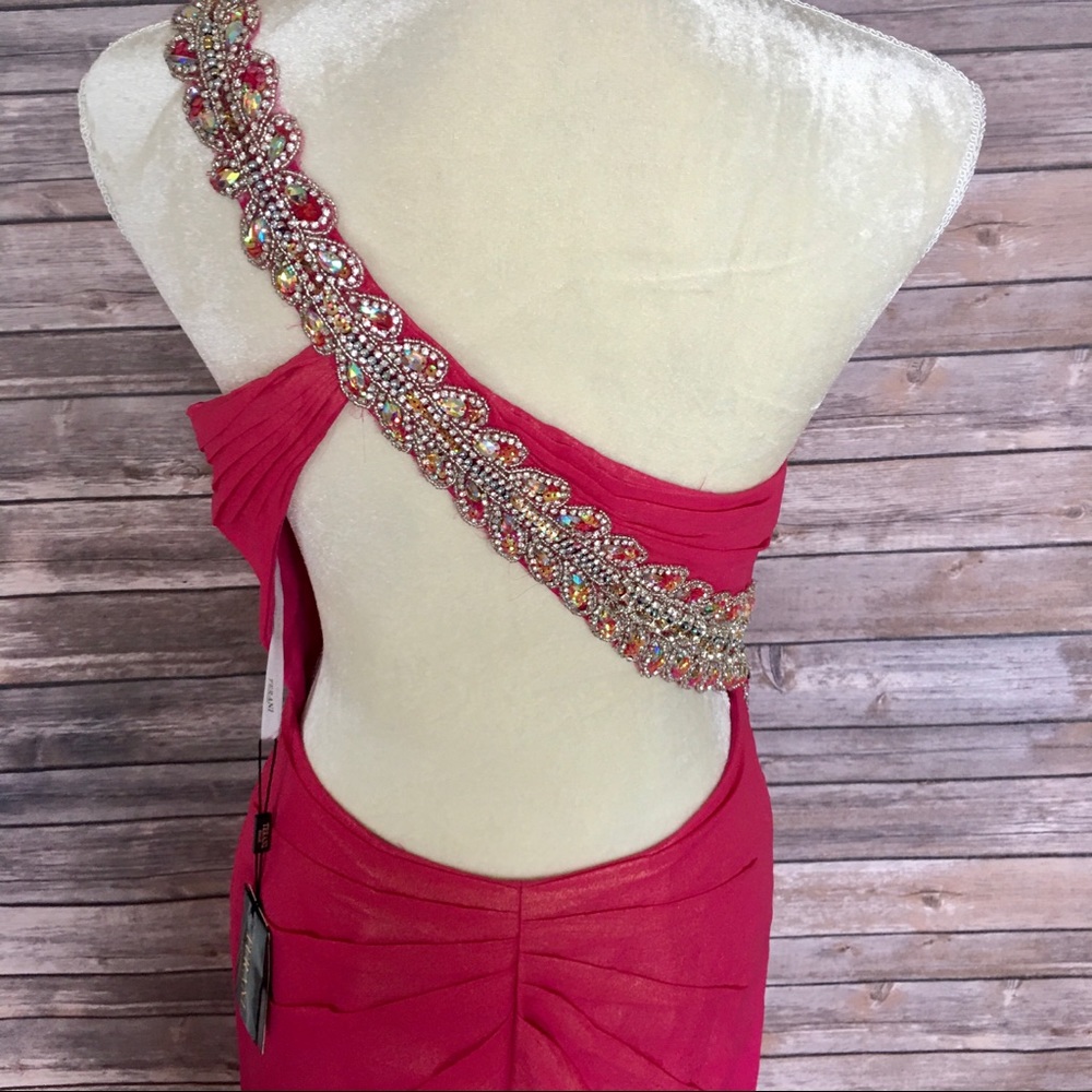 🔥Prom Terani Couture Fuchsia Gown 8/S - Picture 5 of 8